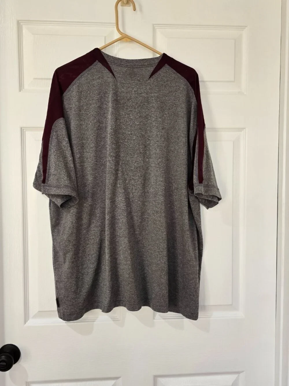 Virginia Tech Hokies Mens Nike Short Sleeve Polyester T-Shirt Gray Maroon Sz 3XL
